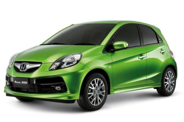 9 Rental Mobil Lumajang Lepas Kunci, Biaya Murah 250K