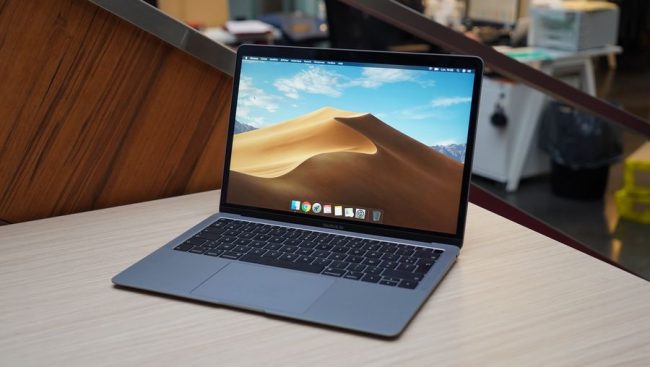 Lima Alamat Tempat Service Laptop Blitar, Biaya Murah 50K