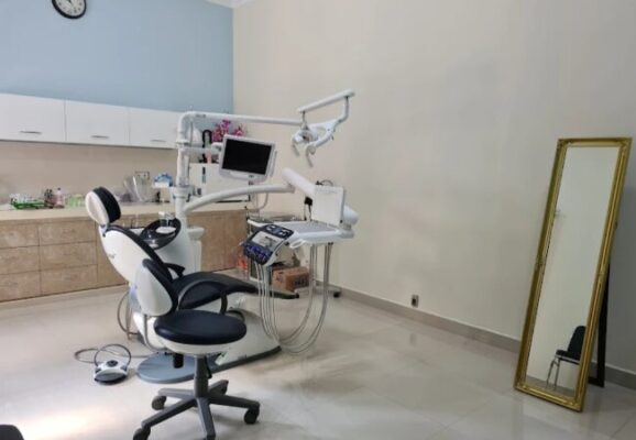 9 Dokter Gigi Manado Terdekat dan Terbaik Harga Murah