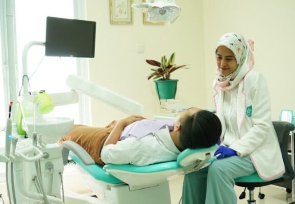 9 Jadwal Klinik Dokter Gigi Tebet Yang Murah, Biaya 199K