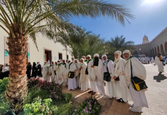 9 Travel Umroh Bekasi Terbaik, Paket Harga 27,9jt 2025