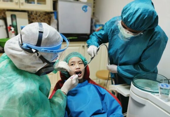 9 Alamat Praktek Dokter Gigi Surabaya Barat Terdekat