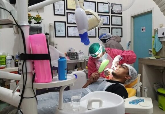 9 Rekomendasi Dokter Gigi Jakarta Timur Murah 100 Ribu