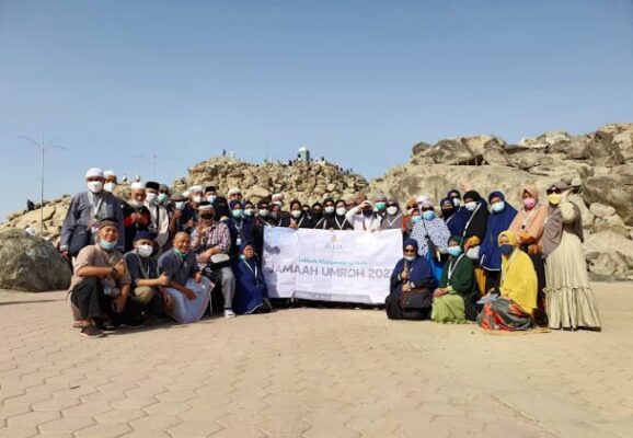 5 Agen Travel Umroh Jember, Paket Biaya Murah 27jt 2025