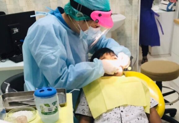 9 Rekomendasi Dokter Gigi Anak Surabaya Harga Murah