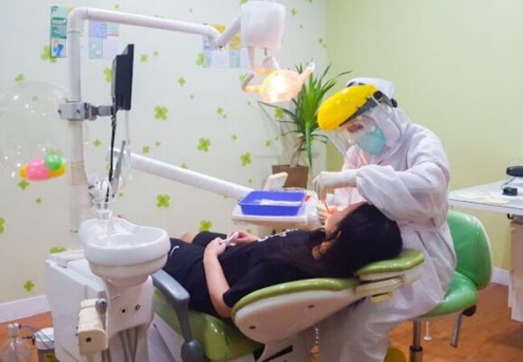9 Dokter Gigi Jakarta Barat Yang Bagus dan Murah 250K