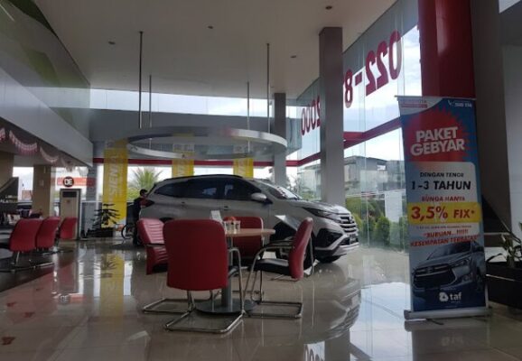 9 Dealer Toyota Bandung, Kredit Murah Cicilan 2,8jt