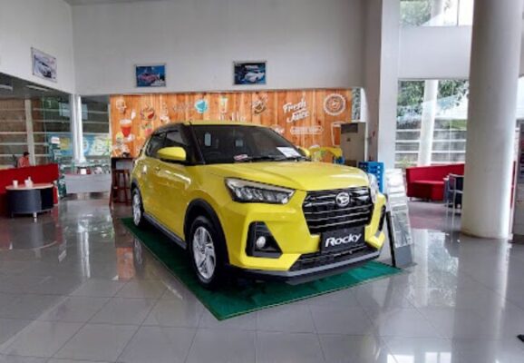 9 Tunas Daihatsu Cilegon, Biaya Kredit Mobil DP 4jt