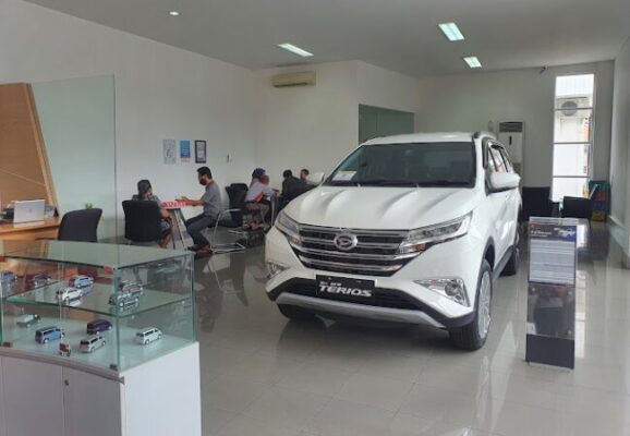 9 Sales Daihatsu Cirebon, Biaya Kredit Murah DP 1jt