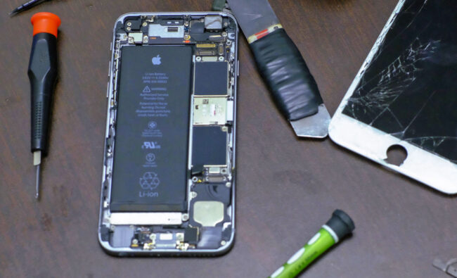 9 Tempat Service iPhone Tasikmalaya Terdekat 229rb