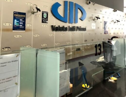 Money Changer Jakarta Pusat - Photo by VIP Money Changer Google
