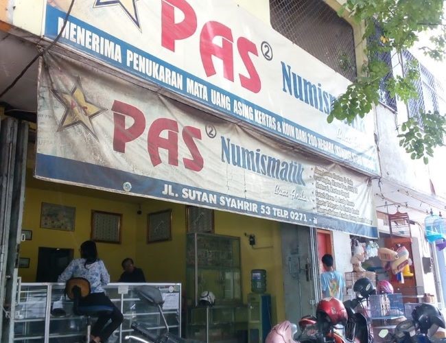 PAS Numismatik Money Changer Solo : Gambarnya by Google