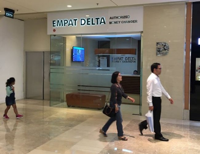 Empat Delta Money Changer Grand Indonesia - Phoro by Google