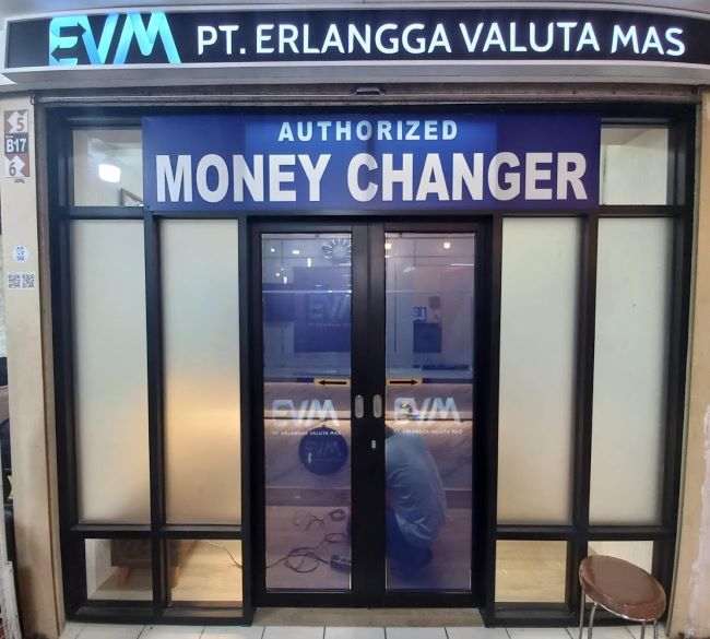 Erlangga Valuta Mas Money Changer Grand Indonesia : Gambarnya by Google