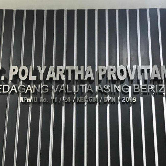 Polyartha Money Changer ITC Kuningan - Photo by Google