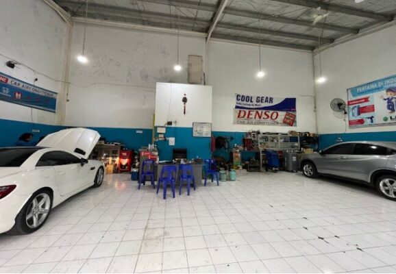 Lima Rekomendasi Bengkel Service AC Mobil Makassar, Biaya Murah Mulai 150rb