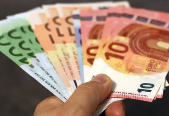 5 Lokasi Money Changer Kuningan City Jakarta Terdekat