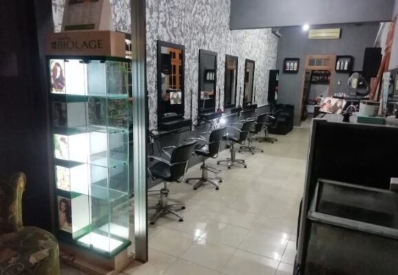 Lima Salon Pacitan Yang Bagus dan Terbaik, Biaya Murah Mulai 10rb