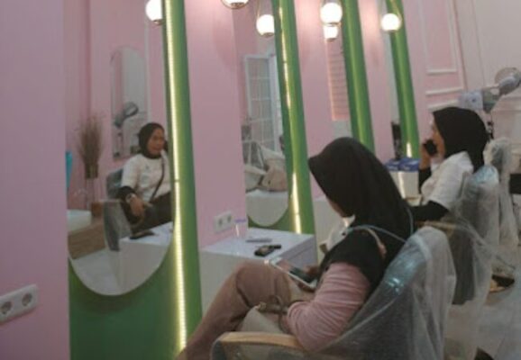 Lima Salon Metro Yang Bagus dan Terbaik, Biaya Murah Mulai 20rb