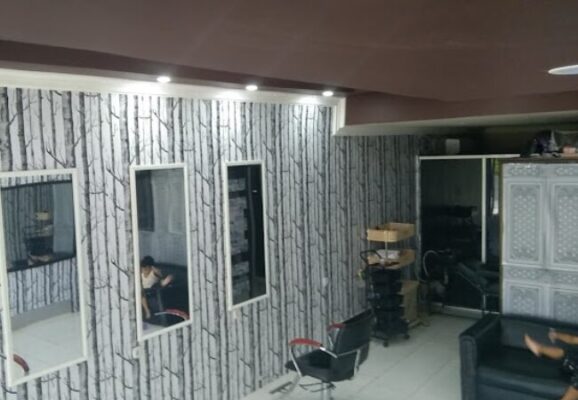 Lima Salon Muna Yang Bagus dan Terbaik, Biaya Murah Mulai 100rb