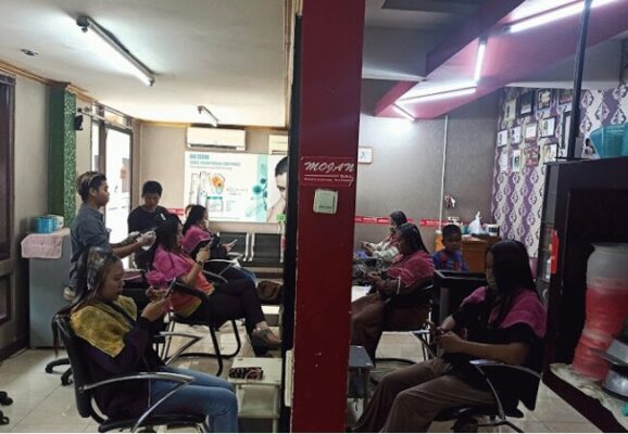 Lima Salon Purwakarta Yang Bagus dan Terbaik Bisa Untuk Rambut Muslimah, Biaya Murah Mulai 10rb