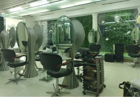 Lima Salon Menteng Yang Bagus dan Terbaik, Biaya Murah Mulai 49rb