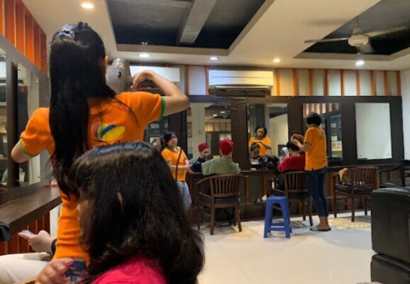9 Salon Bintaro Terdekat, Biaya Murah Mulai 5rb, Buka Dari Jam 6 Pagi