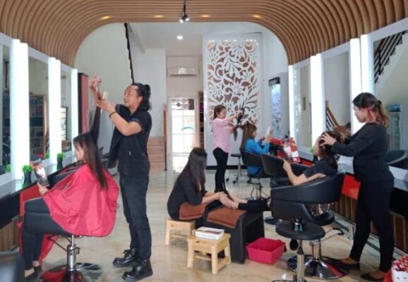 9 Salon Depok Yang Bagus dan Terbaik Buka Jam 9, Biaya Murah Mulai 8rb