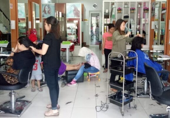 9 Salon Bekasi Terdekat Yang Bagus dan Terbaik, Biaya Murah Mulai 5rb