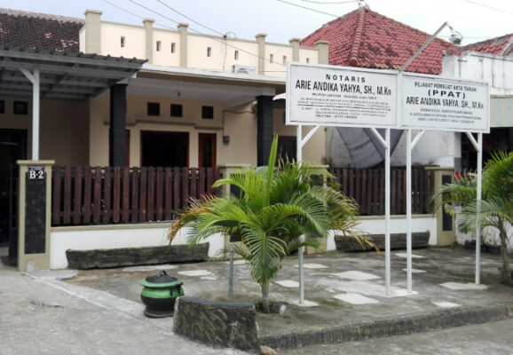 5 Daftar Kantor Notaris Banyuwangi + Nomor Telepon