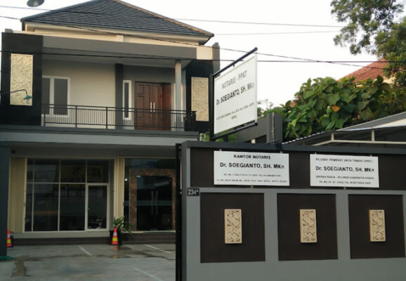 5 Daftar Kantor Notaris Kudus Yang Terbaik dan Murah